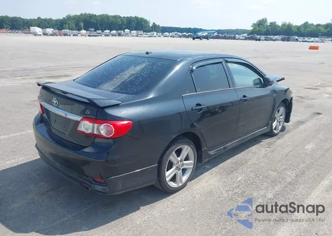 2013 Toyota Corolla S z USA, uszkodzony, nr VIN 2T1BU4EE4DC998402